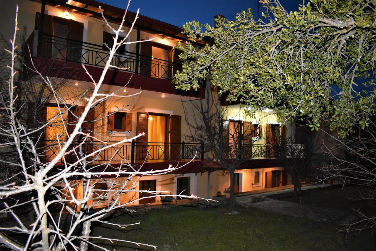 Апартаменты Mainades House Витина Экстерьер фото